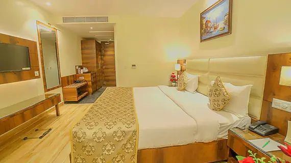 202105272346103006-39687-9276dd86020a11ee90e40a58a9feac02